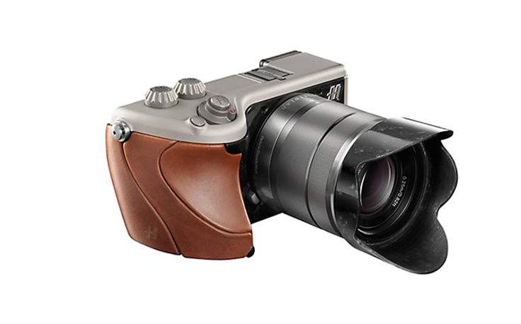 Hasselblad_Lunar.png